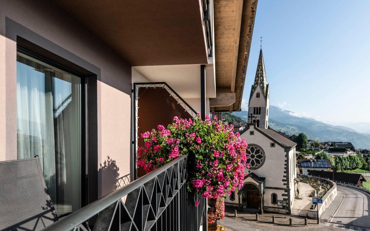 Roesslwirt Hotel Barbiano  Exterior foto